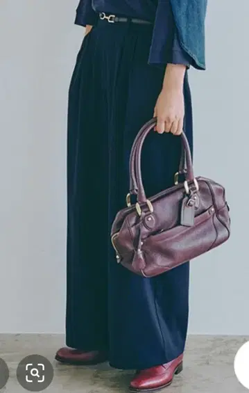 새상품 스튜디오 클립 스트레이트 이지 팬츠 S 사이즈 네이비