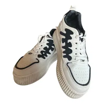 브라운/블랙 통굽 스니커즈