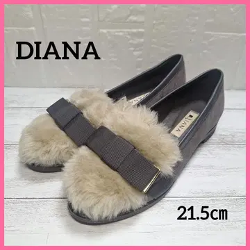 컨디션 최상 DIANA 플랫슈즈 퍼 포함 그레이