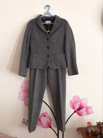 새상품급 유니클로 이네스 트위드 자켓 & 팬츠 Set 울 혼방 그레이 S