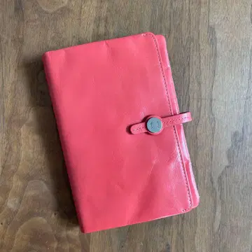 프린세스 트라야 지갑