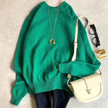 새상품급 에브리데이 아이라이크 울 크루넥 니트 최근 그린 도우즈이