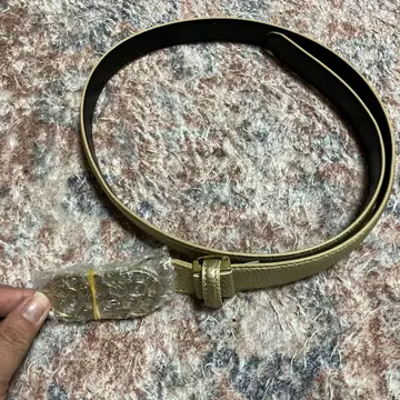 [미사용품] ping 골드 벨트 전체 길이 99cm 폭 2.5cm