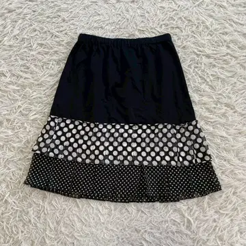 프릴 스커트 도트 무늬 도트 블랙 컬러 도킹 스커트 스커트 프리 사이즈