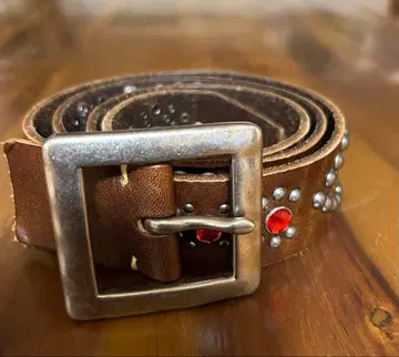스터드 장식 브라운 벨트 천연 가죽