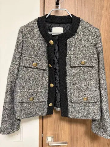 VOICE OF VOICES 노카라 자켓 그레이 계열