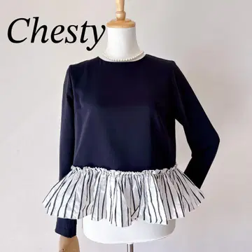 [ 새상품급 ] Chesty 체스티 프릴 페플럼 상의 네이비 사이즈 1