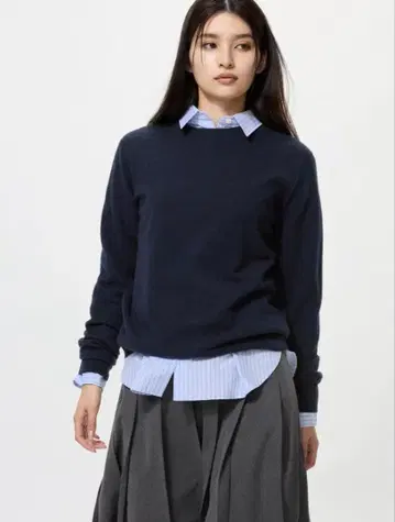 캐시미어 크루넥 스웨터