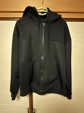 블랙 집업 후드티