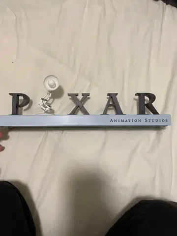 PIXAR 애니메이션 스튜디오 로고 피규어 제일복권