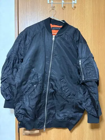 ZARA WOMAN 자라 MA-1 빅 실루엣