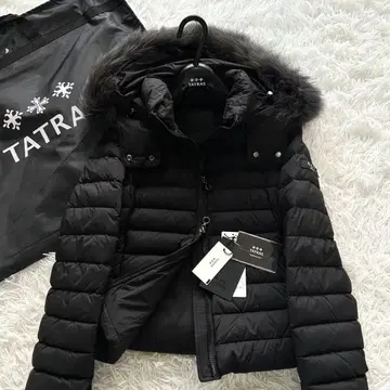 거의 미사용 타트라스 바레나 다운 자켓 블랙 부속품 완비 L 사이즈 상당