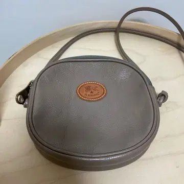 [ 새상품급 ] 일비종떼 크로스 바디백 숄더백