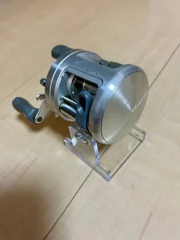 시마노 초대 카르캇타 100