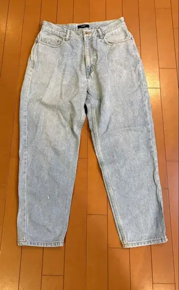 BEAMS HEART 라이트 블루 데님 M 사이즈