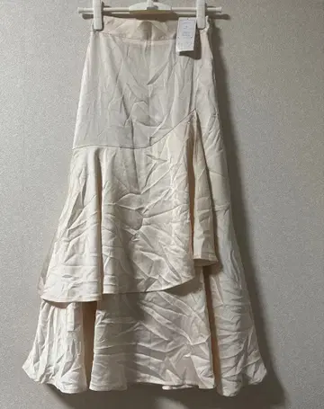 MAJESTIC LEGON 플레어 티어드 롱 스커트 핑크 베이지