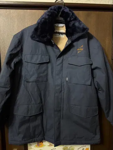 두카잔 카스트로 코트 네이비 퍼 옷깃 자켓