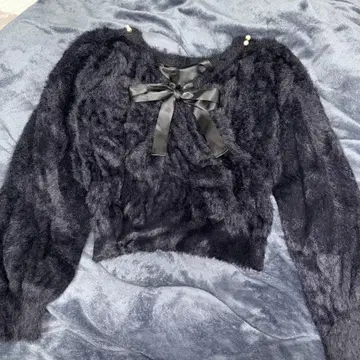 ank rouge 펄 리본 퍼 니트 블랙