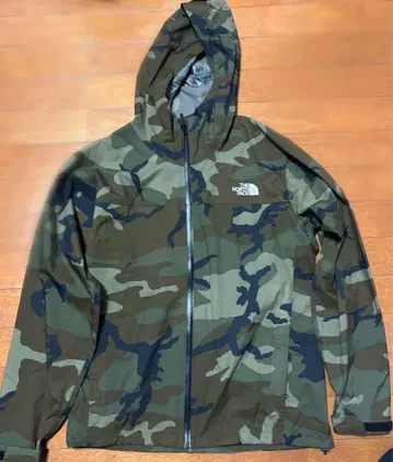 더 노스페이스 카모 패턴 마운틴 후드티 사이즈 M 그린