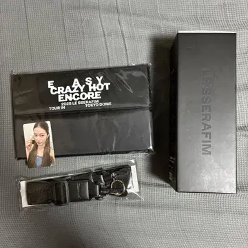 LESSERAFIM 응원봉 업그레이드 혜택 트레이딩 카드 카즈하