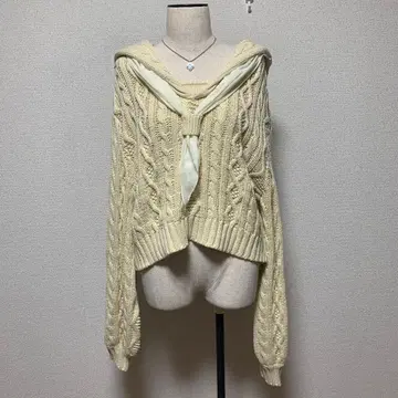 비프티 마아타소 인플루언서 아이보리 인기 상의 오샤레