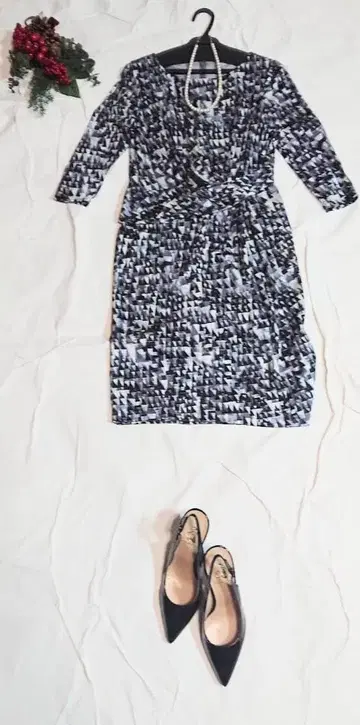 COUP DE CHANCE 기하학 패턴 원피스