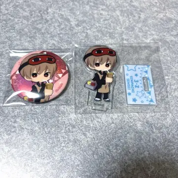 은혼 긴파치선생 캡콤 카페 아크릴 스탠드 캔뱃지 오키타 세트