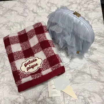 [ 미사용 새상품 ] 젤라또피케 파우치 & 페이스 타월 세트