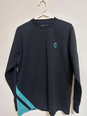 CRONS 크로노스 T셔츠