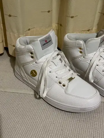 AIRWALK 화이트 하이컷 스니커즈