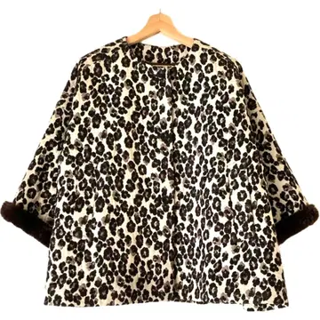 [BEARDSLEY] 레오파드 노카라 코트