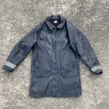 C.P. COMPANY TOOB 코트 다크 그레이