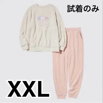 UNIQLO 치이카와 x 산리오 룸웨어 XXL 시착만 한 상품