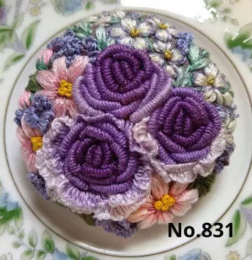 No.831 자수 브로치 핸드메이드 5cm