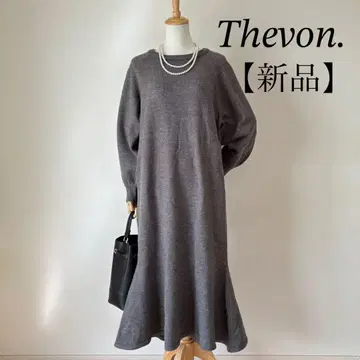 택 포함 새상품 Thevon. 니트 플레어 원피스 그레이 머메이드 실루엣
