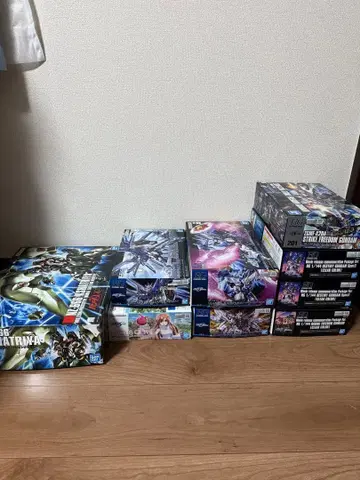 건담 프라모델 묶음 판매