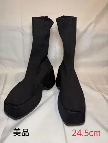 새상품급 블랙 삭스 부츠 24.5cm