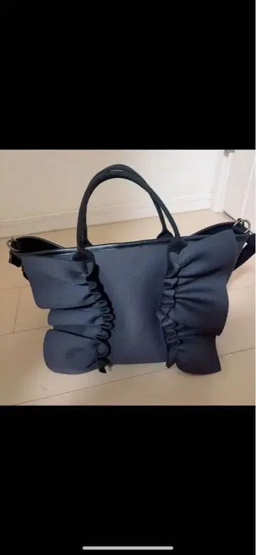 랩처 프릴 디자인 2way 그레이 토트백