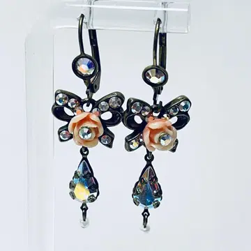 미하엘 네그린 귀걸이 C (리본과 꽃 모티브)