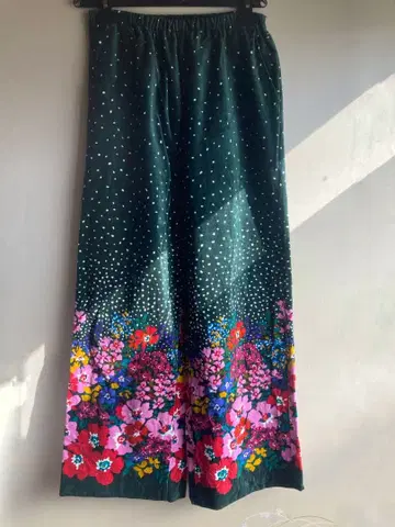 프리다 꽃무늬 와이드 팬츠 그린 컬러 허리밴딩