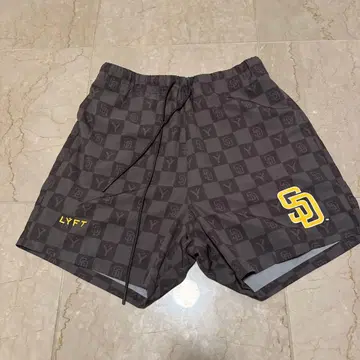 LYFT SD 로고 체크 무늬 숏팬츠 L 사이즈