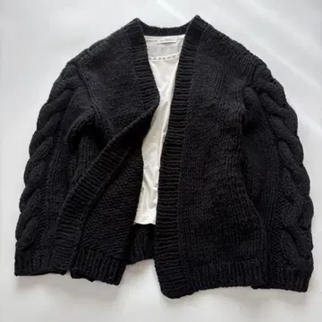 오드리앤존와드 페루제 케이블 가디건 블랙 빅