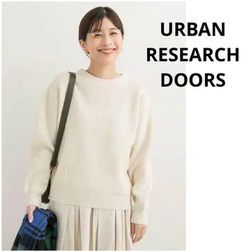 URBAN RESEARCH DOORS 몽골 울 크루넥 니트