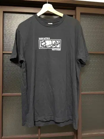 MAN WITH A MISSION 티셔츠