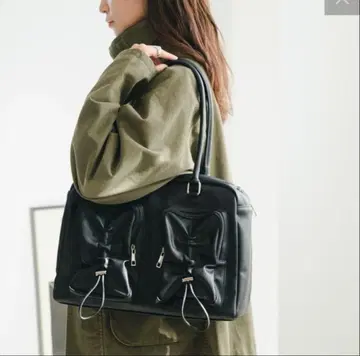 kastane 셔링 포켓 미들 보스턴 백