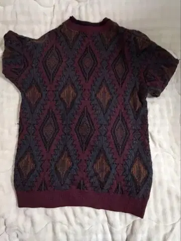 기하학 패턴 긴팔 니트