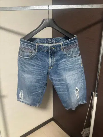 Judge 데미지 가공 숏팬츠