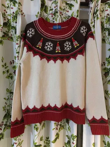 [ 2021년 출시 ] 디즈니 릴린린 니트 스웨터 M-L 사이즈