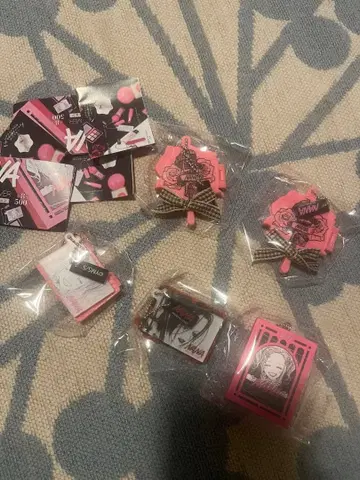 NANA x PASSIONAL LOVER 미니 참 컬렉션