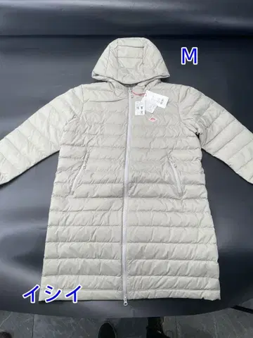 새상품 M 사이즈 후드 부착 그레이 다운 자켓